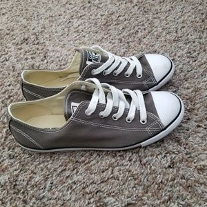 Gray dainty converse